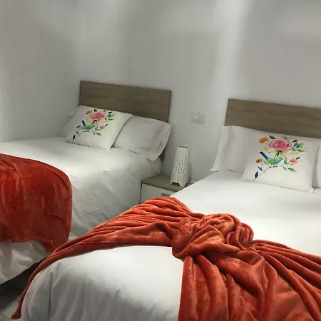 Apartment Right Next To C.c Yumbo Playa del Ingles (Gran Canaria)